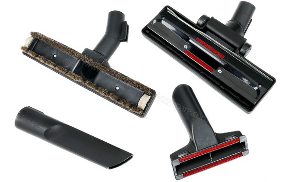ROWENTA RO5473.EA - Brosses et suceurs vue du dessous (cr&eacute;dit : Darty)