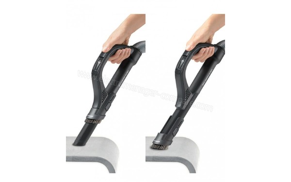 ROWENTA RO5761.EB - Brossette multi-usage  (cr&eacute;dit : Darty)