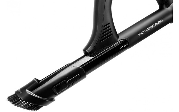 ROWENTA RO5951.EA - Brossette int&eacute;gr&eacute;e &agrave; la poign&eacute;e (cr&eacute;dit : Darty)