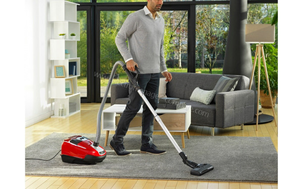 ROWENTA RO6383EA - Mise en situation