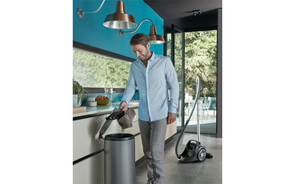 ROWENTA RO7236EA - Mise en situation