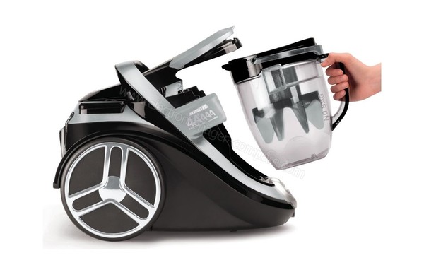 ROWENTA RO7686EA - Vue de l'extraction du bac &agrave; poussi&egrave;re (cr&eacute;dit : Boulanger)