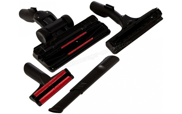 ROWENTA RO8341.EA - Brosses et suceurs vue du dessous (cr&eacute;dit : Boulanger)