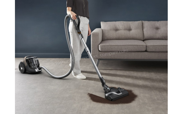 ROWENTA YY5483FE - Mise en situation