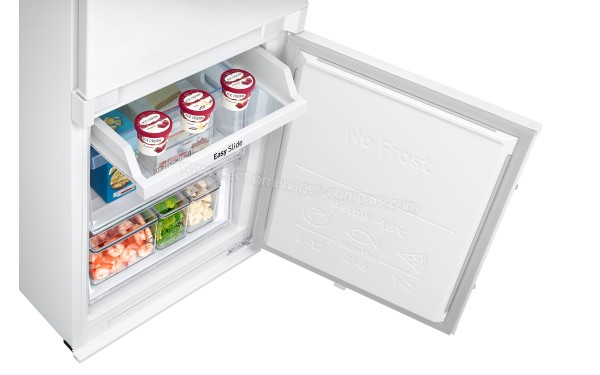 SAMSUNG BRB260014WW - Mise en situation