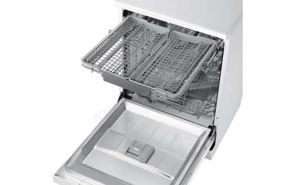 SAMSUNG DW60A6092FW - Vue du tiroir sup&eacute;rieur