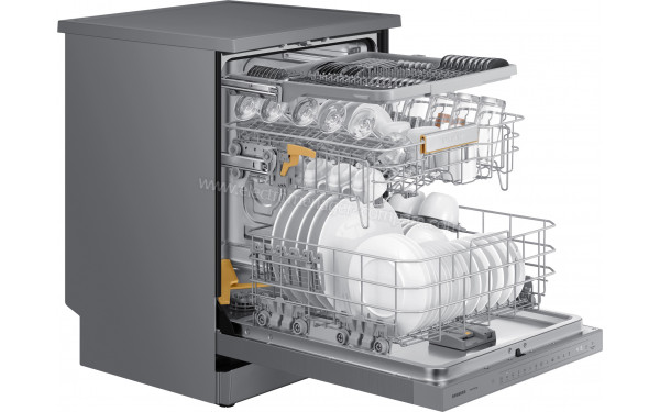 SAMSUNG DW60BG750FSL - Vue du panier inf&eacute;rieur, sup&eacute;rieur et tiroir sup&eacute;rieur