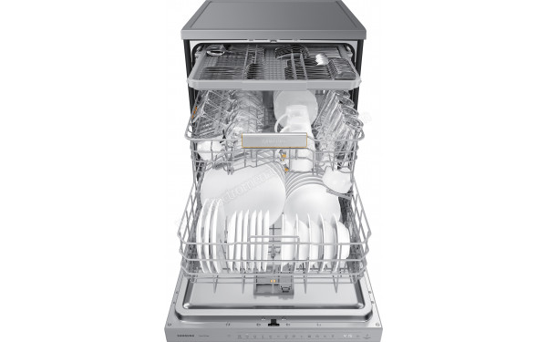 SAMSUNG DW60BG750FSL - Vue du panier inf&eacute;rieur, sup&eacute;rieur et tiroir sup&eacute;rieur