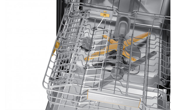 SAMSUNG DW60BG830FSL - Vue du panier sup&eacute;rieur