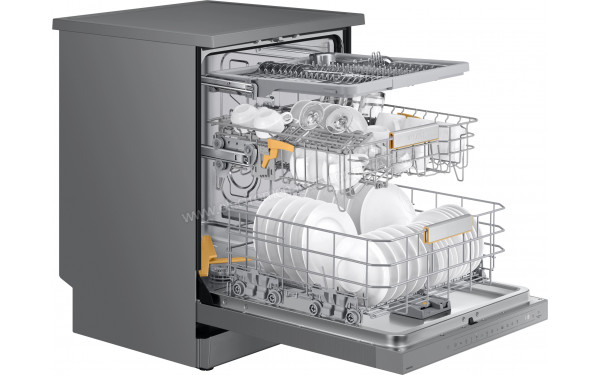 SAMSUNG DW60DG790FSL - Vue du panier inf&eacute;rieur, sup&eacute;rieur et tiroir sup&eacute;rieur