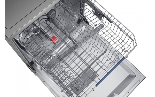 SAMSUNG Water Wall DW60H9970FS - Vue du panier sup&eacute;rieur