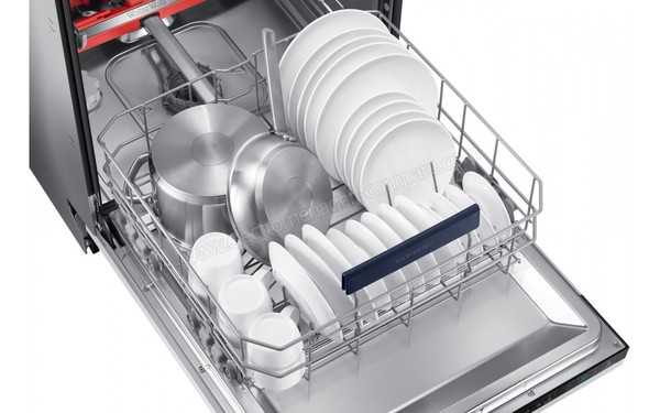 SAMSUNG Water Wall DW60M9550BB - Vue du panier inf&eacute;rieur