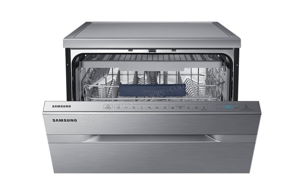 SAMSUNG Water Wall DW60M9550FS - Panneau de commandes