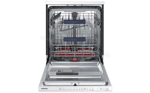 SAMSUNG Water Wall DW60M9550FW - Vue de l'int&eacute;rieur vide (cr&eacute;dit : Boulanger)