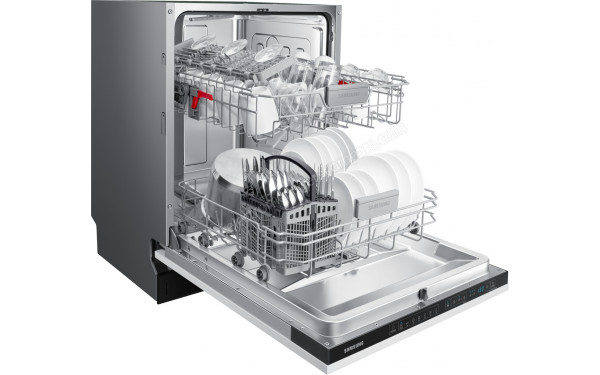 SAMSUNG DW60R7040BB - Vue de l'int&eacute;rieur 3/4 gauche