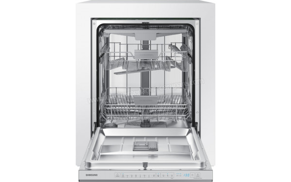 SAMSUNG DW60R7050SS - Vue de l'int&eacute;rieur