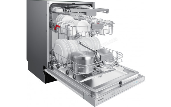 SAMSUNG DW60R7050SS - Vue de l'int&eacute;rieur 3/4 gauche