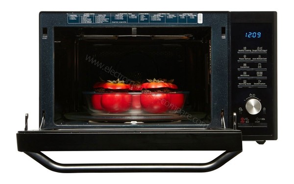 SAMSUNG MC32J7035AK - Vue de face - porte ouverte  (cr&eacute;dit : Boulanger)