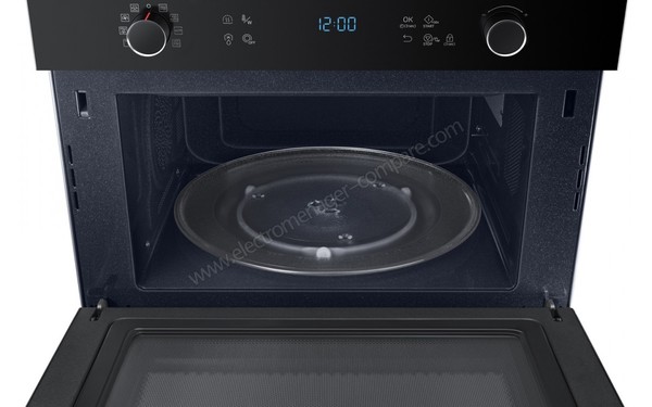 SAMSUNG MC35J8085LT - Vue de l'int&eacute;rieur, plateau tournant (cr&eacute;dit : Darty)