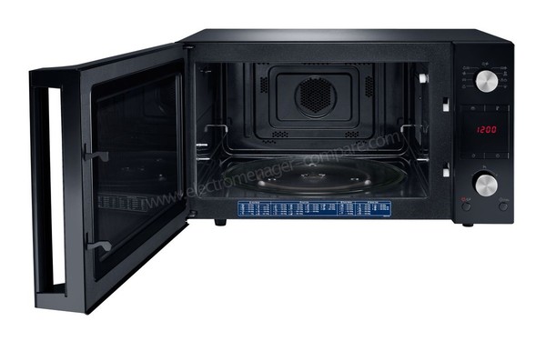 SAMSUNG MC455TERCBB - Vue de l'int&eacute;rieur (cr&eacute;dit : Boulanger)
