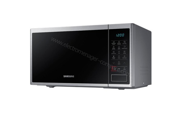 SAMSUNG MG23J5133AT/EG - Vue 3/4 droite