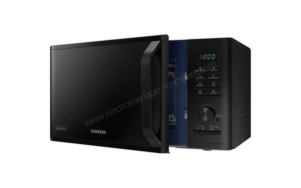 SAMSUNG MG23K3515AK/EO - Vue 3/4 droite, porte ouverte