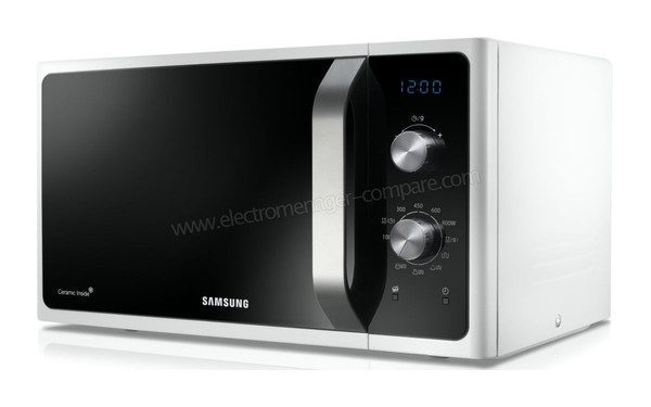 SAMSUNG MG28F303EAW - Vue 3/4 droite (cr&eacute;dit : Boulanger)