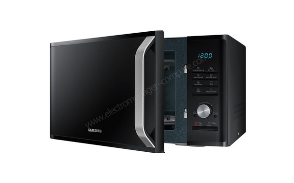 SAMSUNG MG28J5215AB - Vue 3/4 droite, porte ouverte