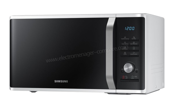 SAMSUNG MG28J5215AW - Vue 3/4 droite (cr&eacute;dit : Boulanger)
