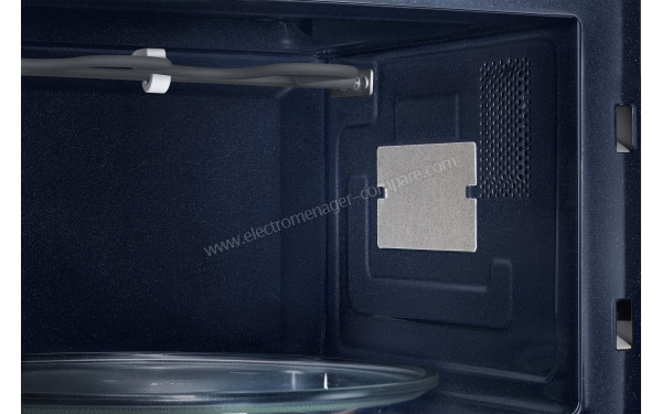 SAMSUNG MG2AK3515AW/ET - Vue de l'int&eacute;rieur