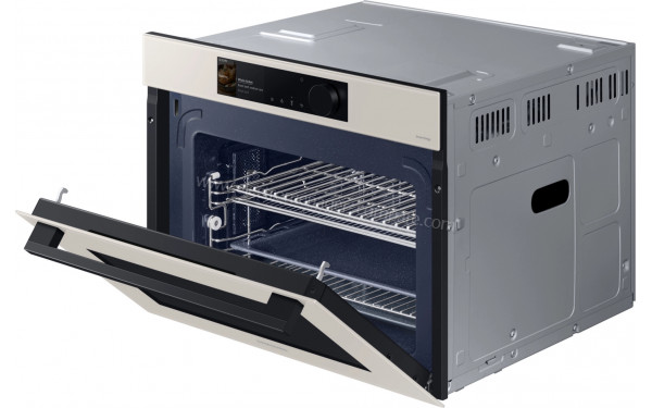 SAMSUNG NQ5B6753CAE - Vue de l'int&eacute;rieur