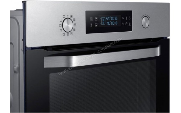 SAMSUNG NV68R3571RS - Panneau de commandes (cr&eacute;dit : Boulanger)