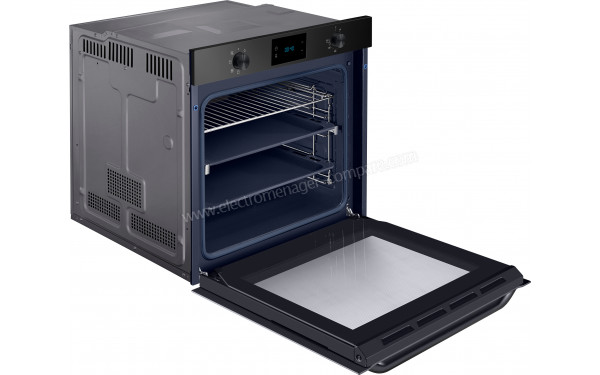 SAMSUNG NV75J3140RB/EO - Vue de l'int&eacute;rieur