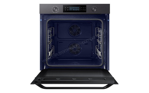 SAMSUNG NV75K5571RM - Vue de face, porte ouverte sans grille