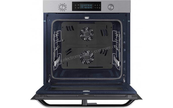 SAMSUNG NV75N5641RS/EG - Vue de l'int&eacute;rieur