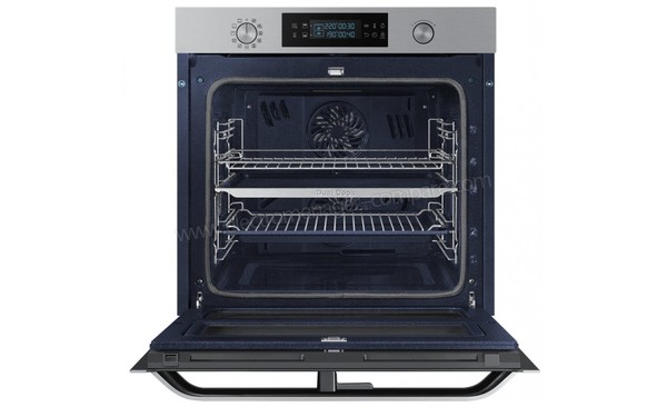 SAMSUNG NV75N5671BS - Cavit&eacute; avec accessoires