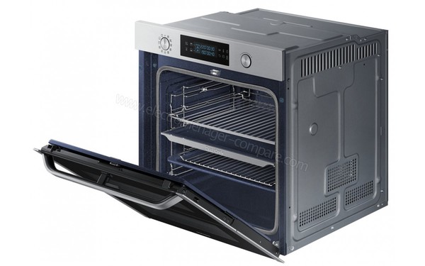 SAMSUNG NV75N5671BS - Vue 3/4 droite porte ouverte 2