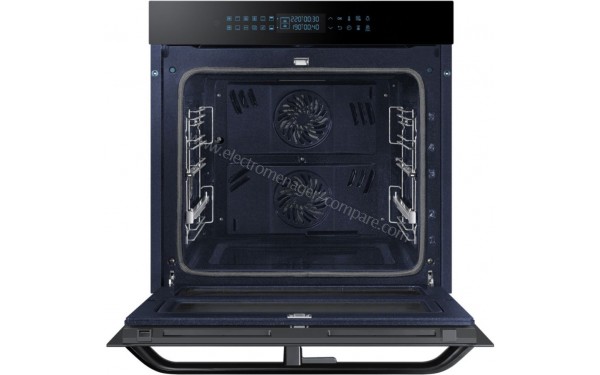 SAMSUNG NV75R7676RB - Vue de l'int&eacute;rieur