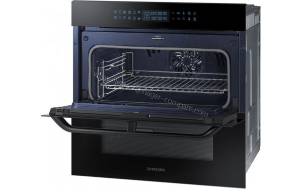 SAMSUNG NV75R7676RB - Porte superieur ouverte (cr&eacute;dit : Boulanger)