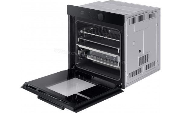 SAMSUNG NV75T9979CD - Vue de l'int&eacute;rieur 3/4 droite