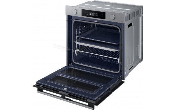 SAMSUNG NV7B4530ZAS - Vue de l'int&eacute;rieur