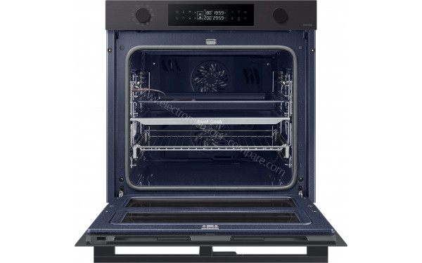 SAMSUNG NV7B4550UAB - Vue de l'int&eacute;rieur