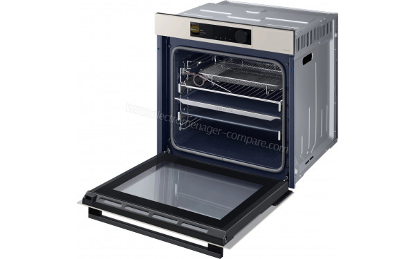 SAMSUNG NV7B6695ACE - Vue de l'int&eacute;rieur