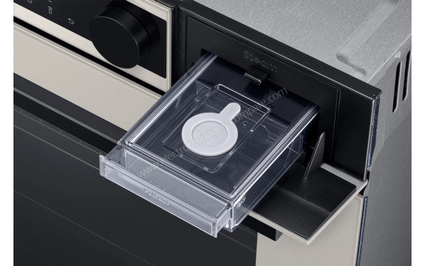 SAMSUNG NV7B6695ACE - Mise en situation