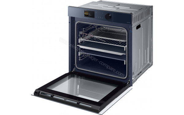 SAMSUNG NV7B7970CAN - Vue de l'int&eacute;rieur