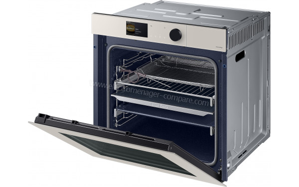 SAMSUNG NV7B7970CDA - Vue de l'int&eacute;rieur