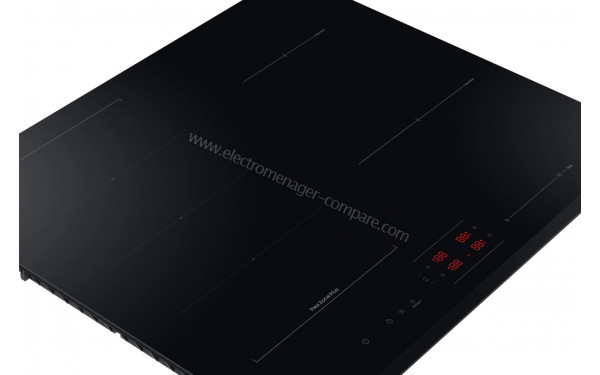 SAMSUNG NZ64B6056GK - Vue en perspective (cr&eacute;dit : Boulanger)