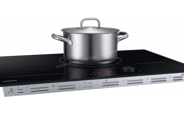 SAMSUNG NZ84C6058KK - Mise en situation