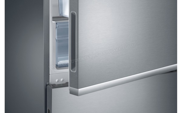 SAMSUNG RB34K6032SS - Poign&eacute;e int&eacute;gr&eacute;e