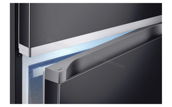 SAMSUNG RB41R7737B1 - Vue du verrouillage porte (cr&eacute;dit : Boulanger)